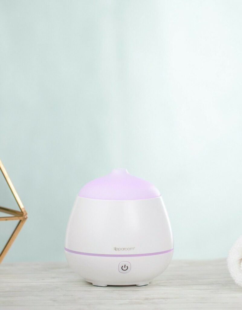 Sparoom Aqua mist Essential Oil Misting Diffuser With USB Cord + 7